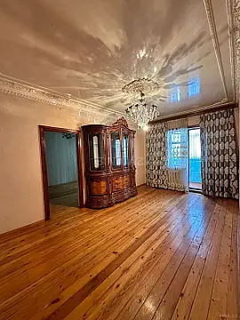 Satılır 5 otaqlı mənzil 100 m² — Bakı, Yeni Günəşli 5 otaq 100.00 m²