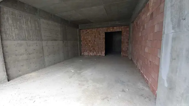 Satılır 3 otaqlı mənzil 124 m²