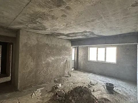 Satılır 2 otaqlı mənzil 100 m²