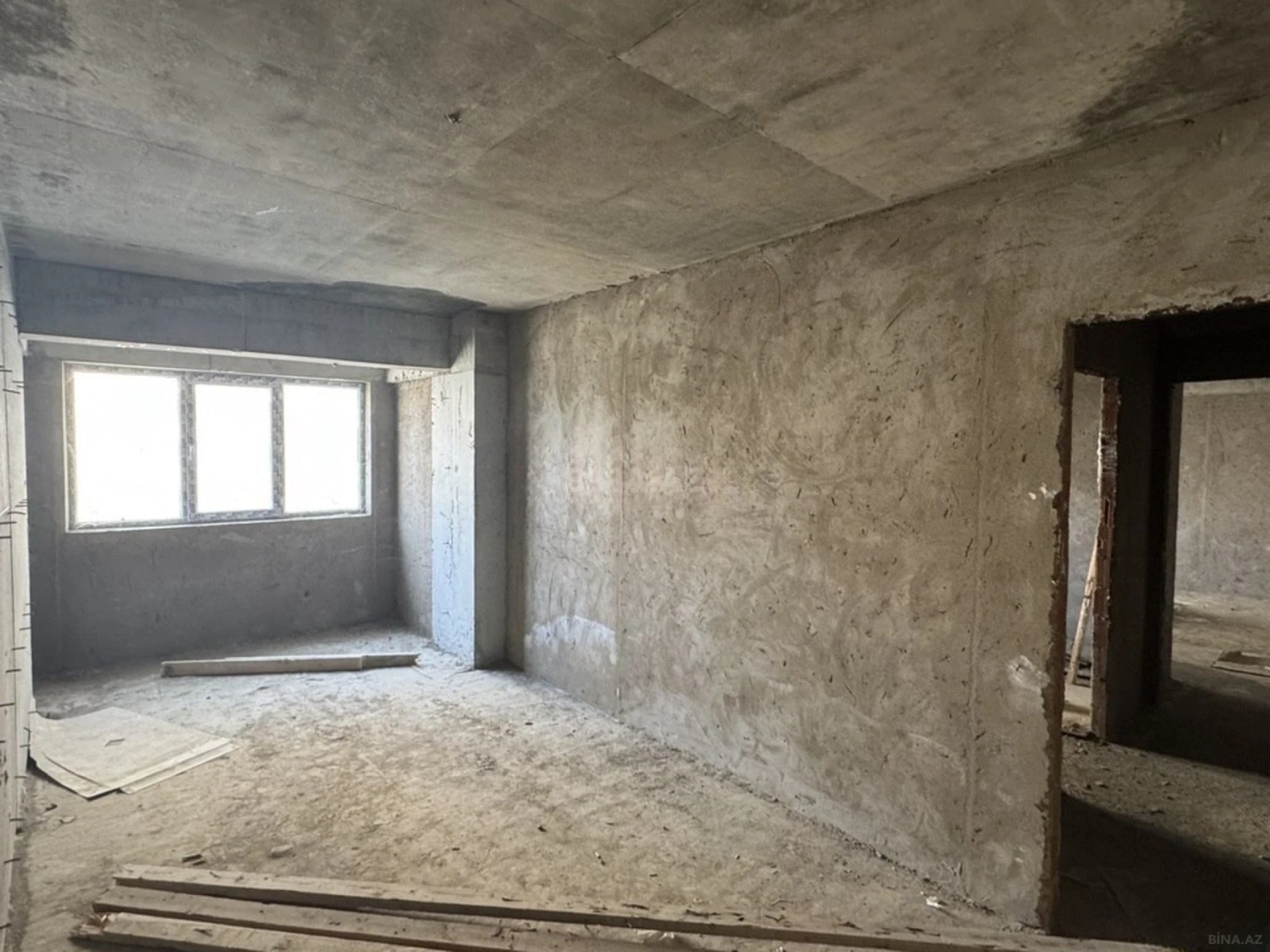 Satılır 2 otaqlı mənzil 100 m²