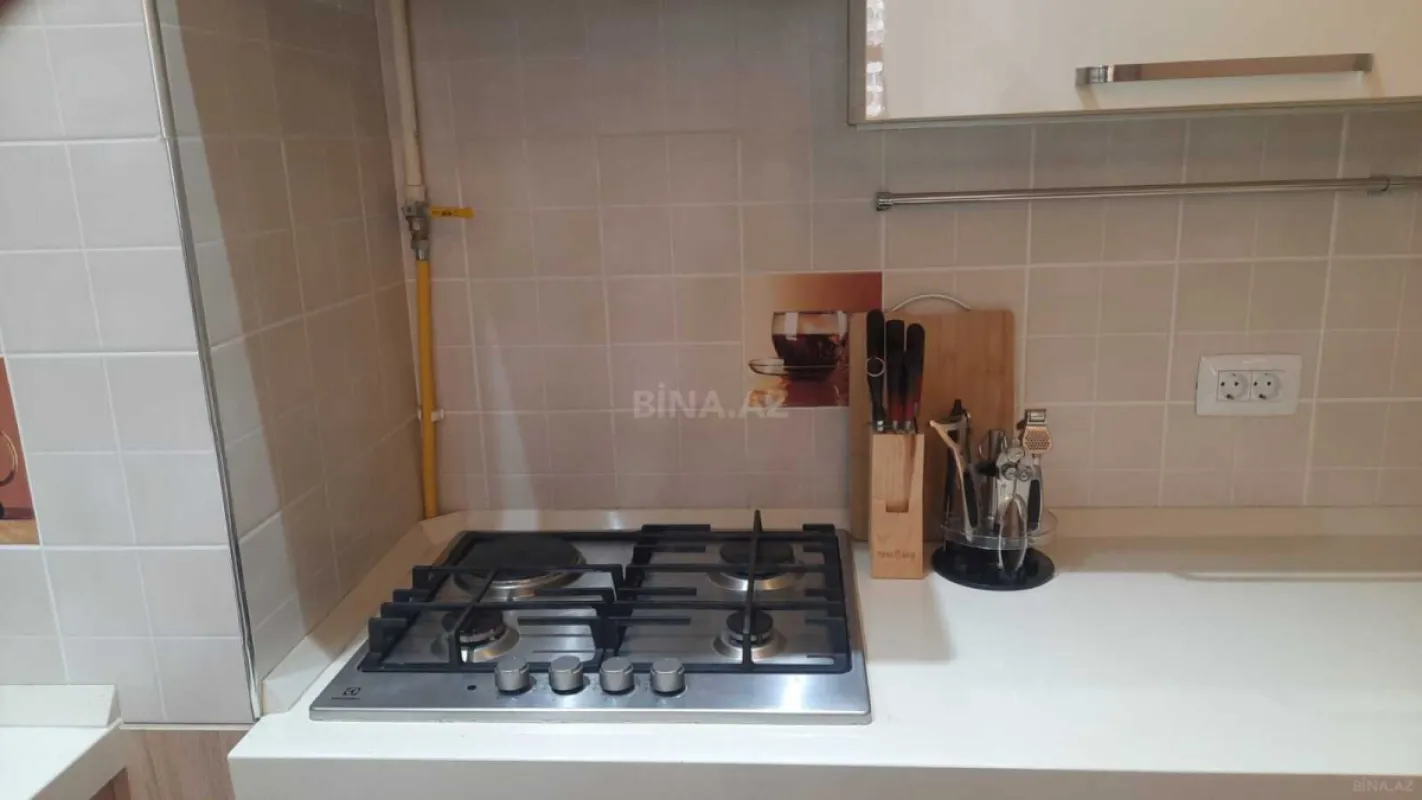 Kirayə verilir 3 otaqlı mənzil 115 m²
