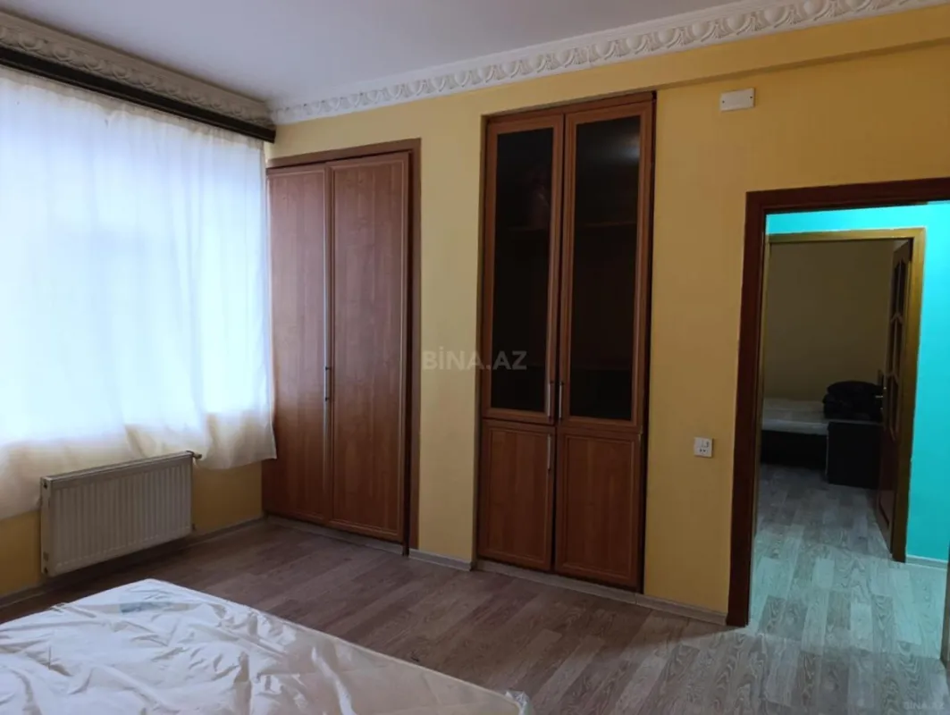 Kirayə verilir 2 otaqlı mənzil 80 m²