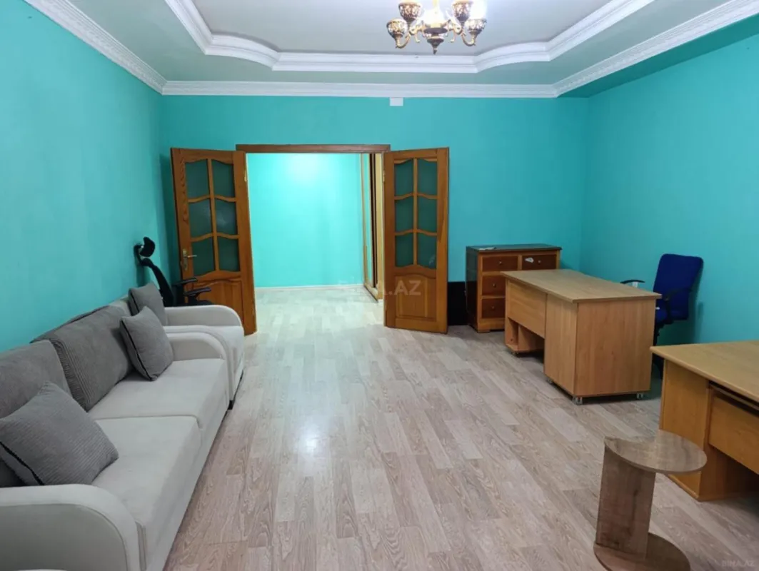 Kirayə verilir 2 otaqlı mənzil 80 m²