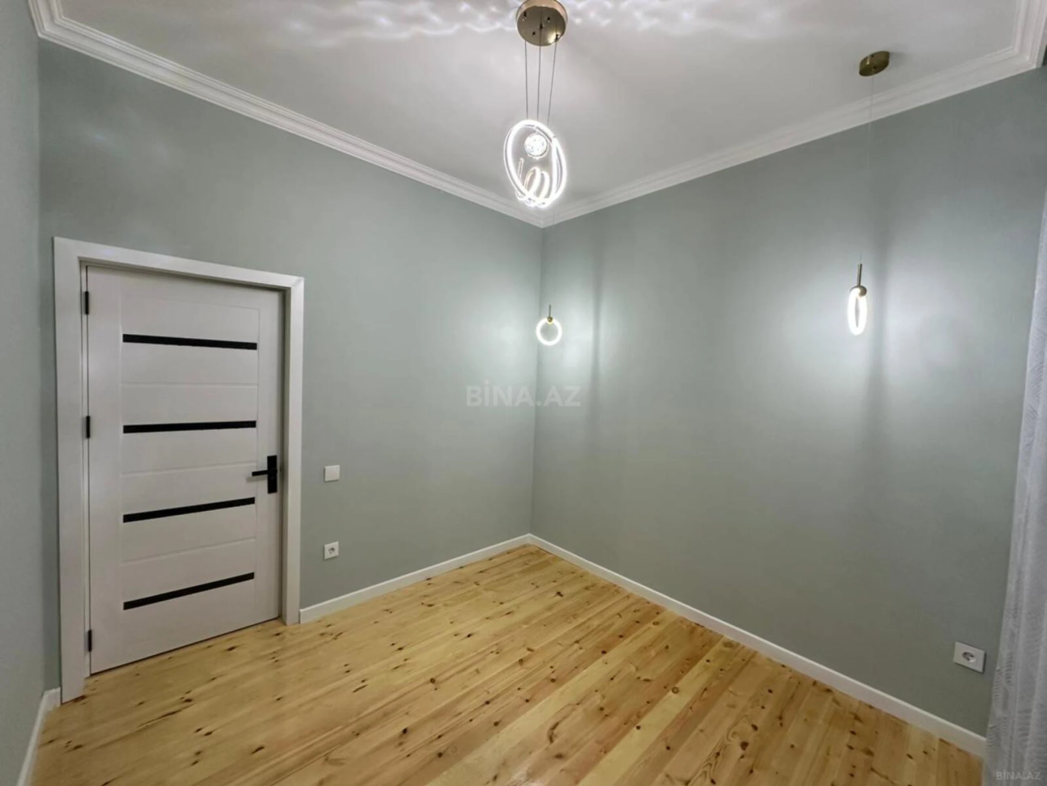 Satılır 4 otaqlı həyət evi 100 m²