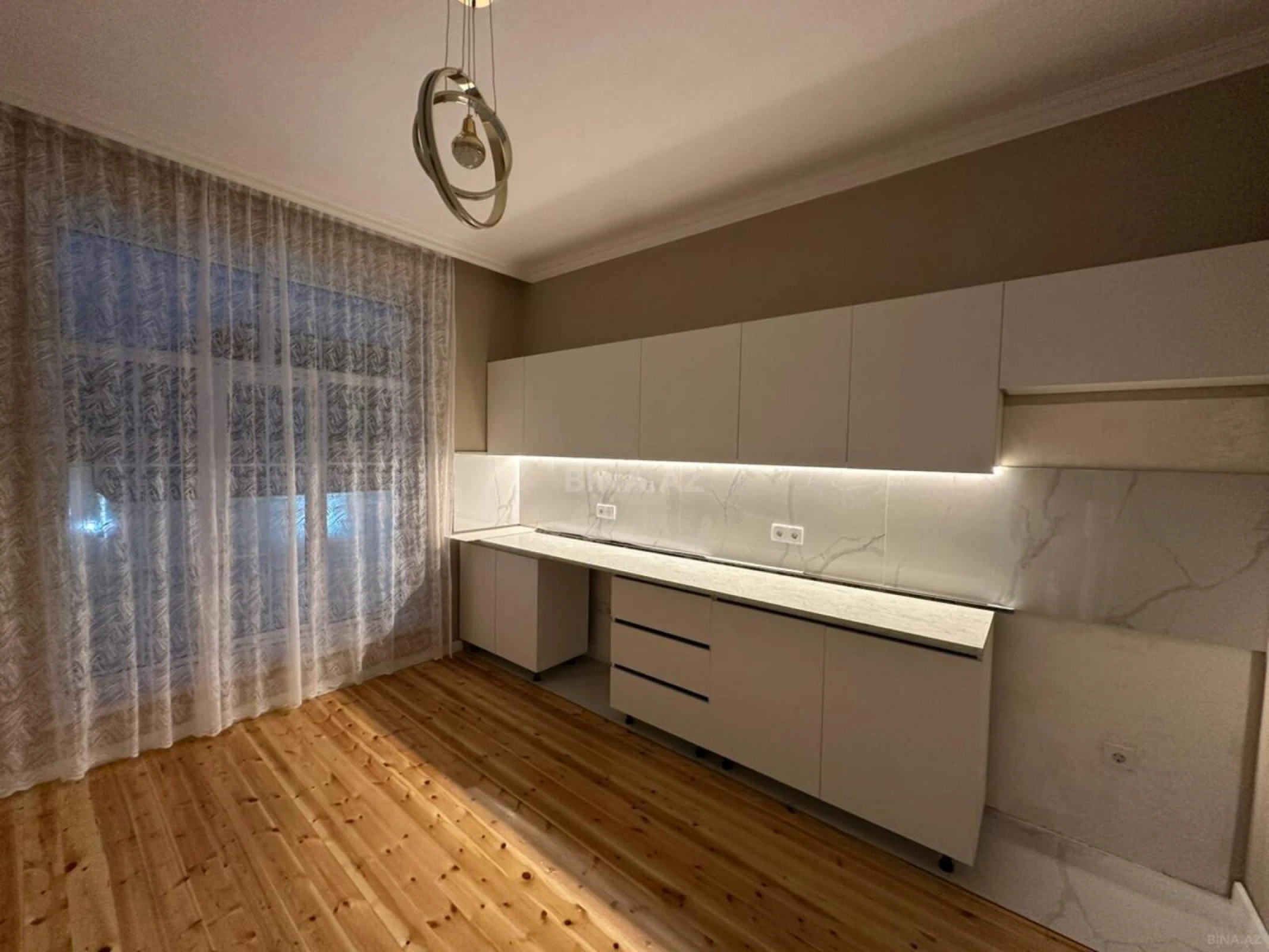 Satılır 4 otaqlı həyət evi 100 m²