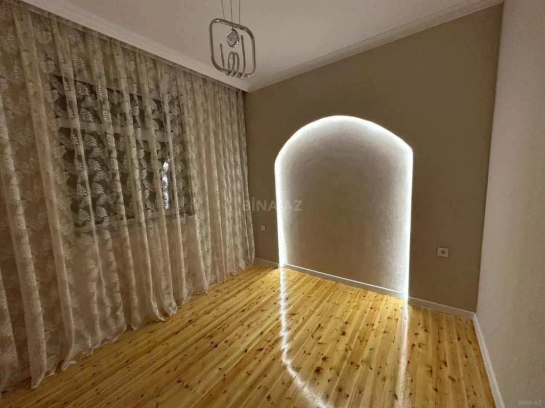 Satılır 4 otaqlı həyət evi 100 m²