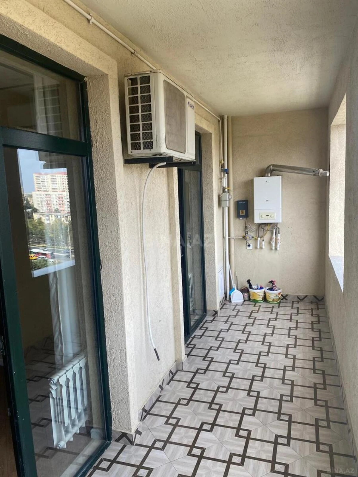 Kirayə verilir 2 otaqlı mənzil 75 m²