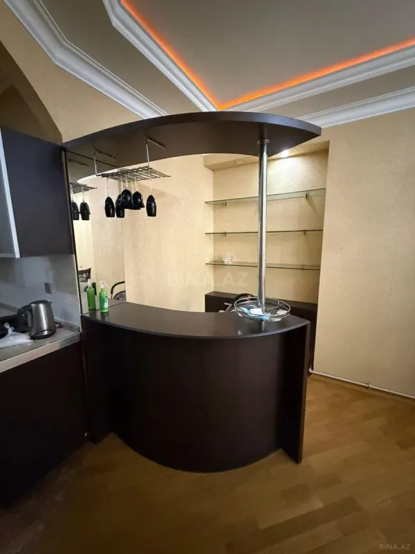 Kirayə verilir 3 otaqlı mənzil 110 m²