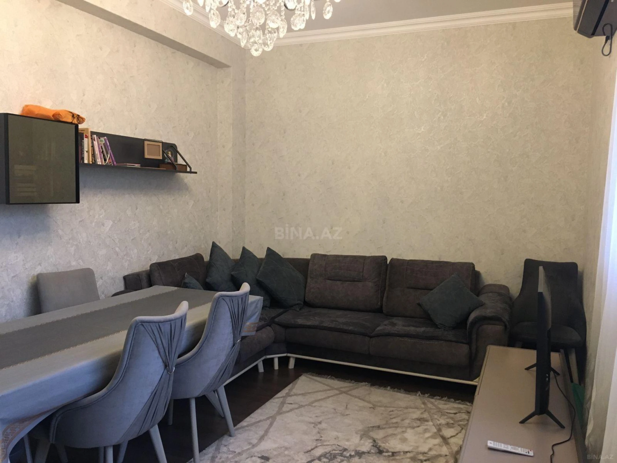 Satılır 2 otaqlı mənzil 65 m²