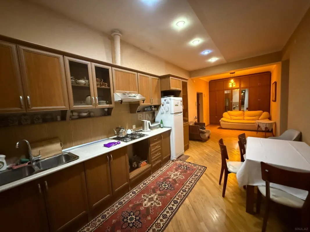 Kirayə verilir 3 otaqlı mənzil 70 m²