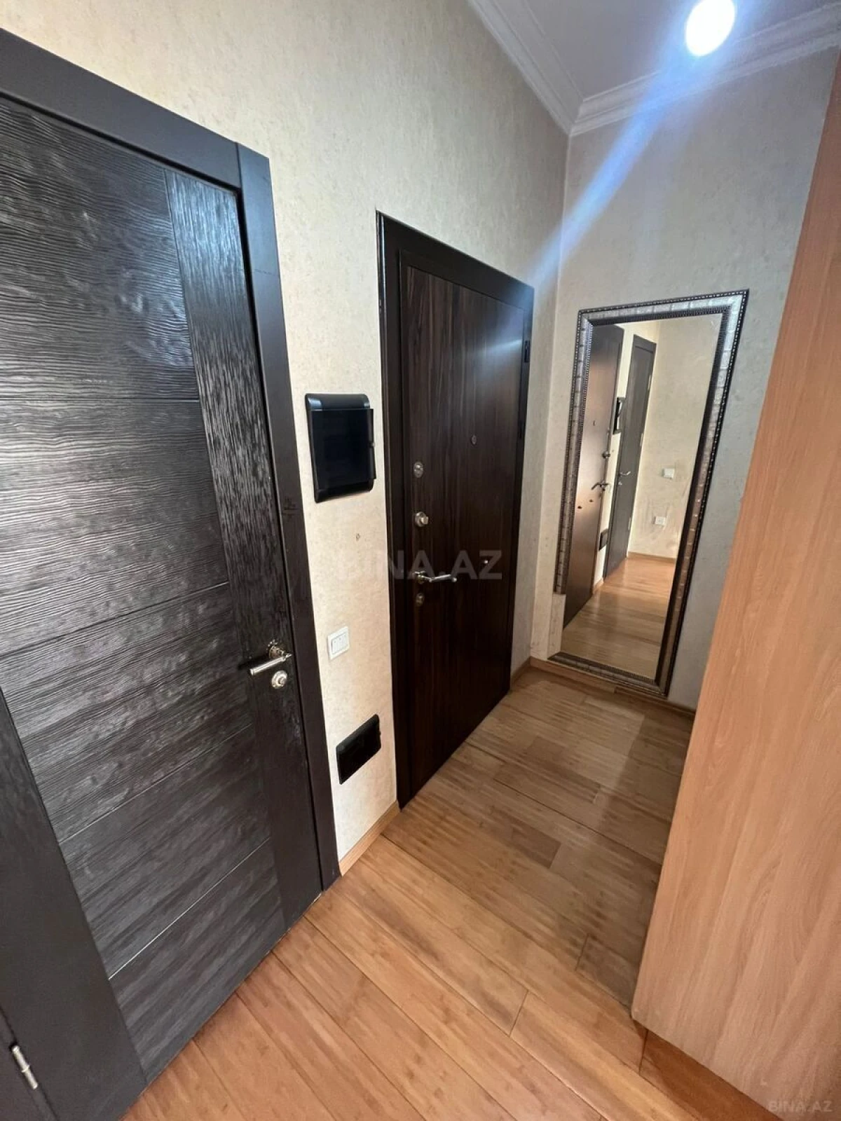 Kirayə verilir 2 otaqlı mənzil 45 m²