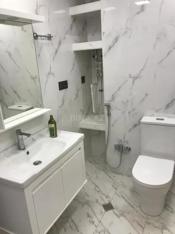 Kirayə verilir 3 otaqlı mənzil 111 m²