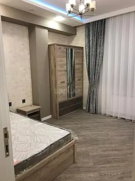 Kirayə verilir 3 otaqlı mənzil 111 m²