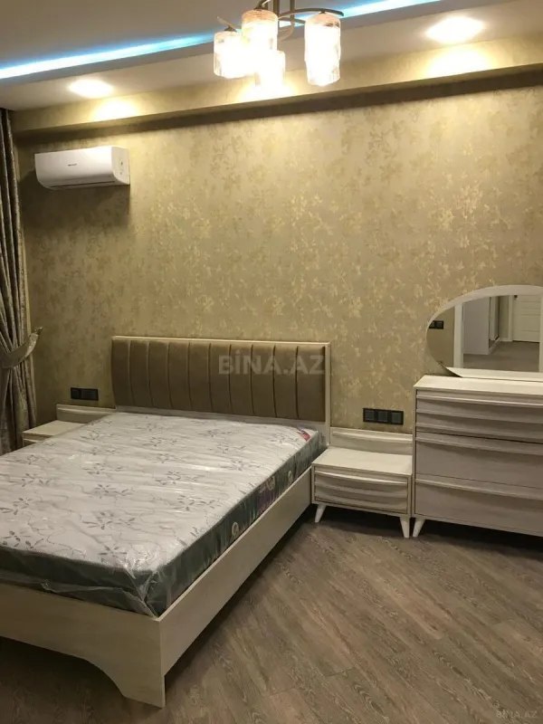Kirayə verilir 3 otaqlı mənzil 111 m²