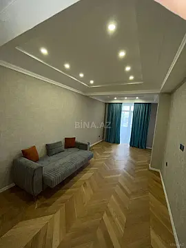 Kirayə verilir 2 otaqlı mənzil 80 m²