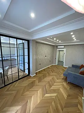 Kirayə verilir 2 otaqlı mənzil 80 m²