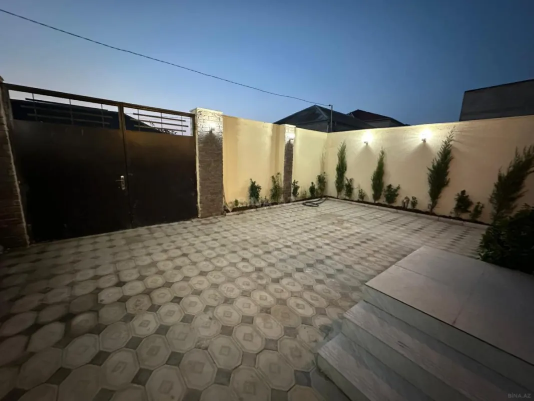 Satılır 4 otaqlı həyət evi 104 m²