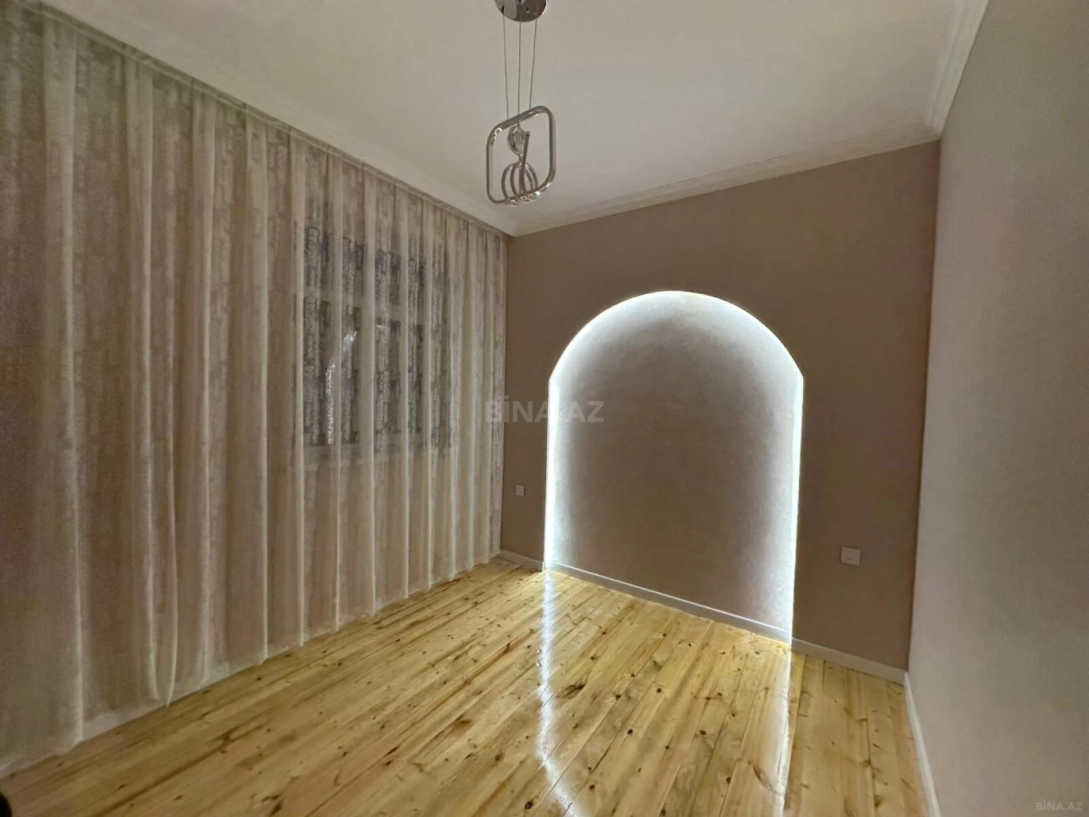 Satılır 4 otaqlı həyət evi 104 m²