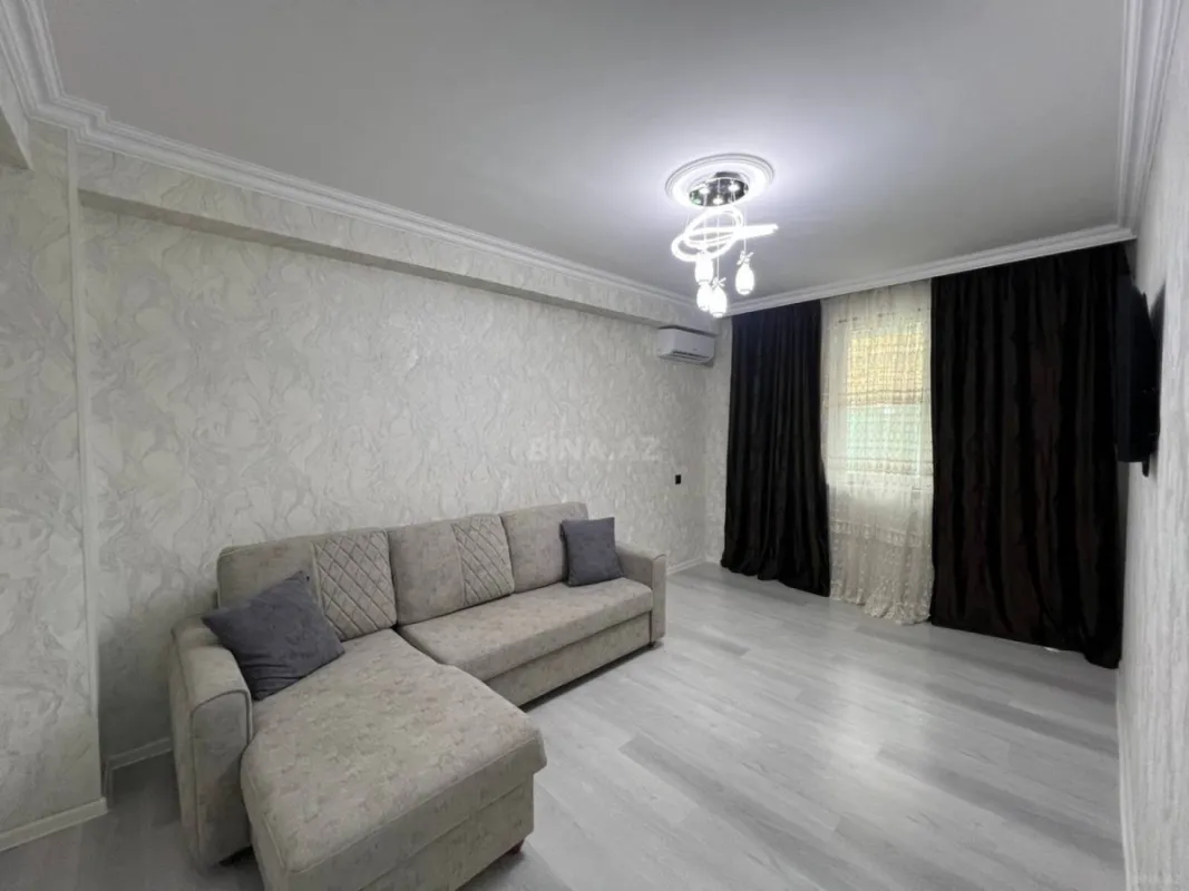 Satılır 1 otaqlı mənzil 44 m²
