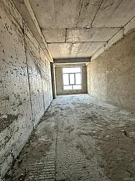 Satılır 3 otaqlı mənzil 143 m²