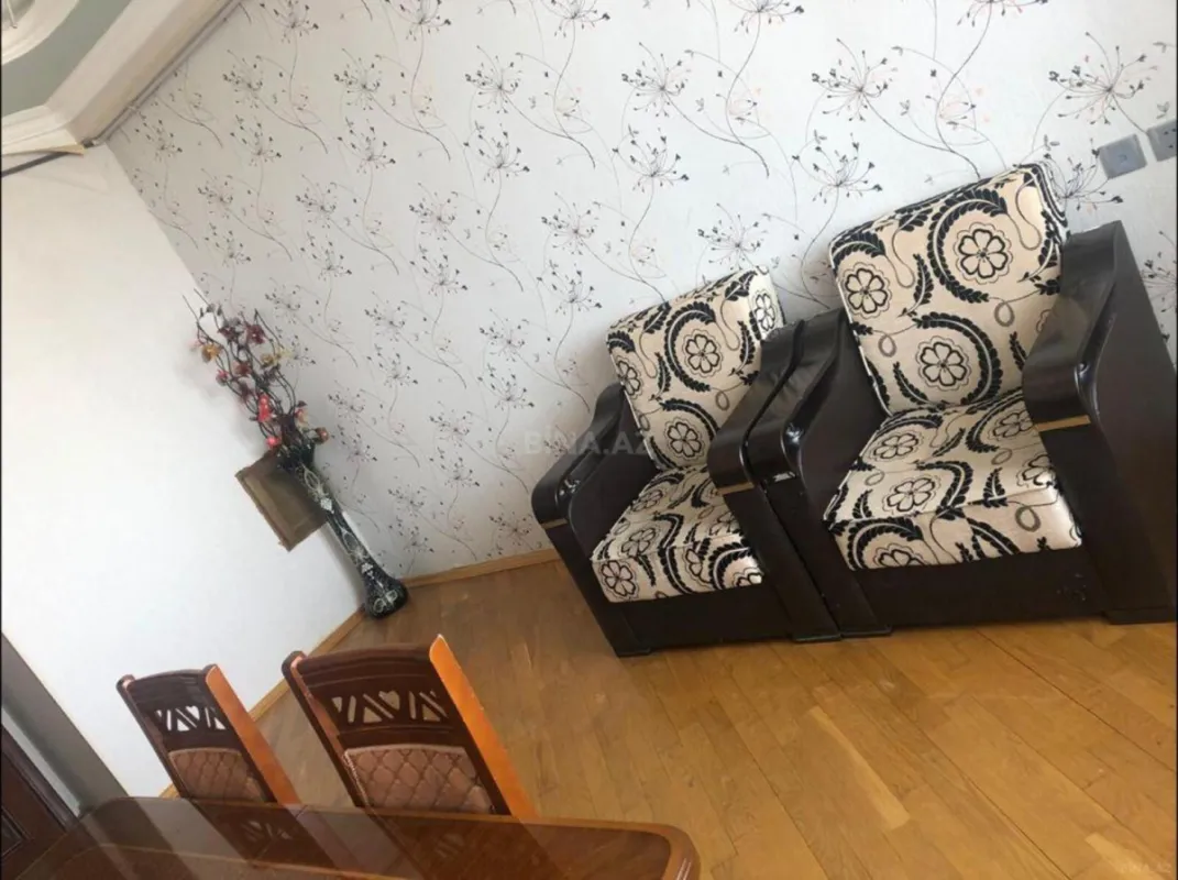 Kirayə verilir 3 otaqlı mənzil 70 m²