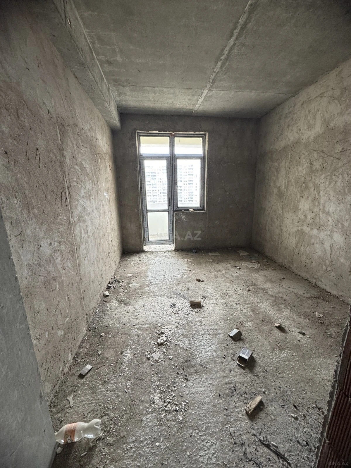 Satılır 2 otaqlı mənzil 95 m²