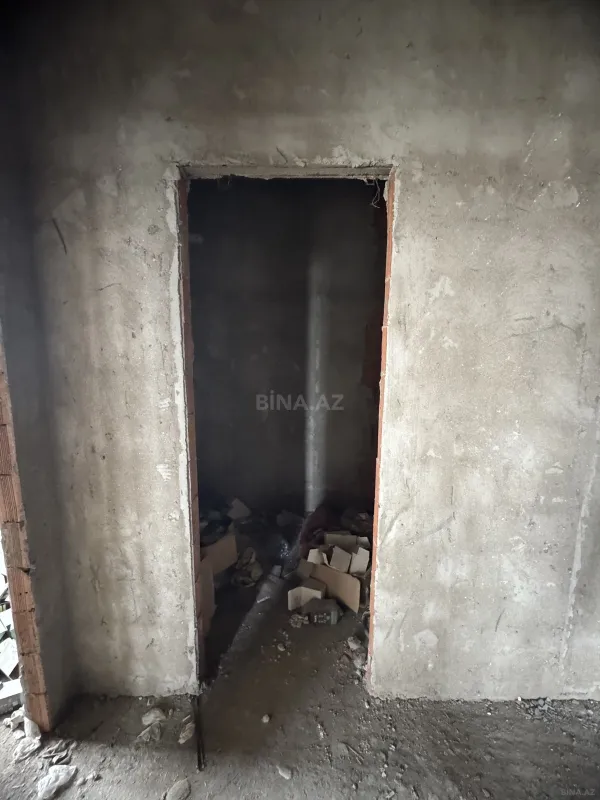 Satılır 2 otaqlı mənzil 95 m²