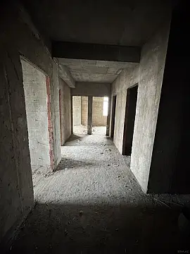 Satılır 2 otaqlı mənzil 95 m²