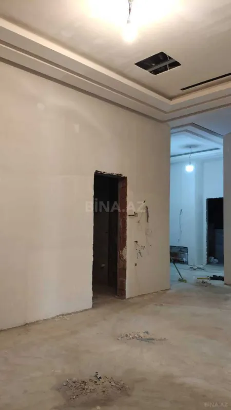 Satılır 6 otaqlı mənzil 423 m²
