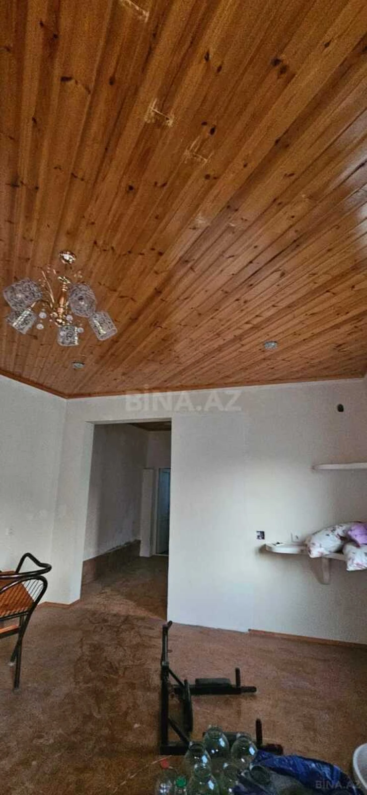 Satılır 7 otaqlı həyət evi 100 m²