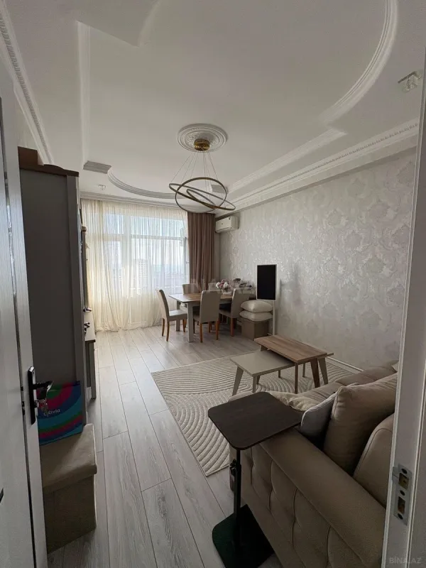 Satılır 2 otaqlı mənzil 55 m²