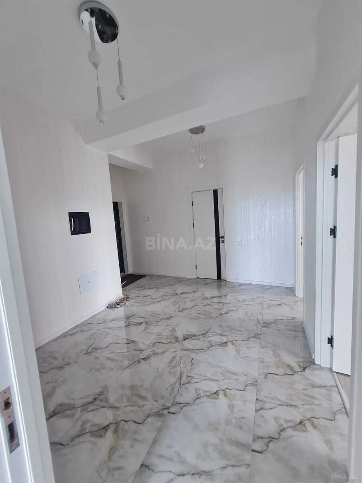 Satılır 3 otaqlı mənzil 90 m²