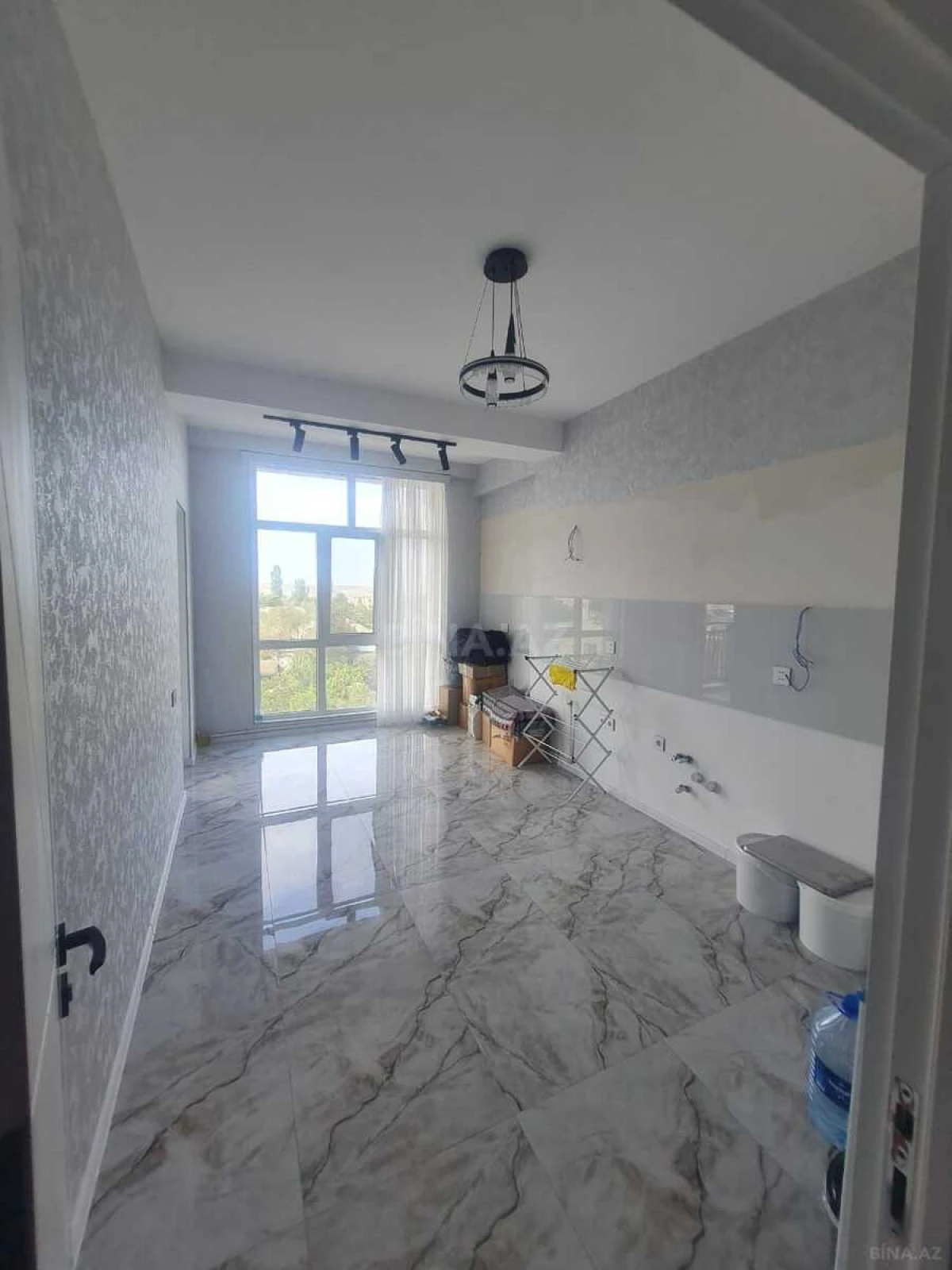 Satılır 3 otaqlı mənzil 90 m²