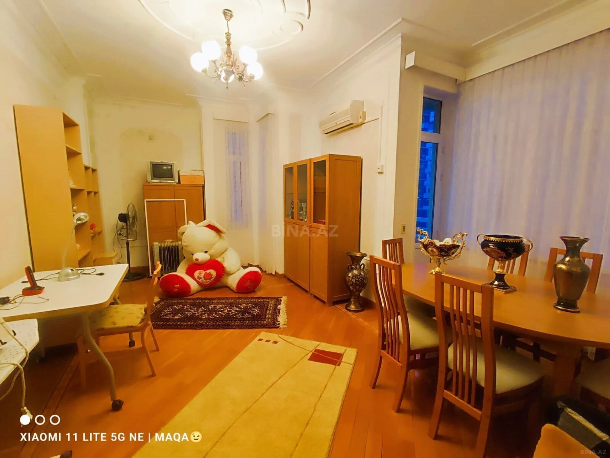 Kirayə verilir 4 otaqlı mənzil 150 m²