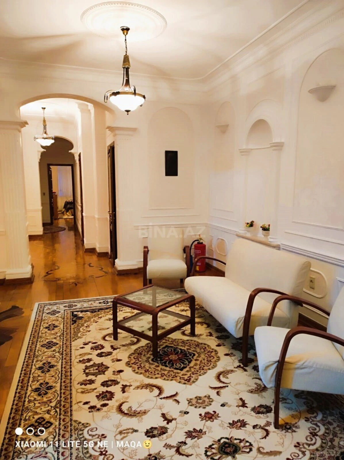 Kirayə verilir 4 otaqlı mənzil 150 m²