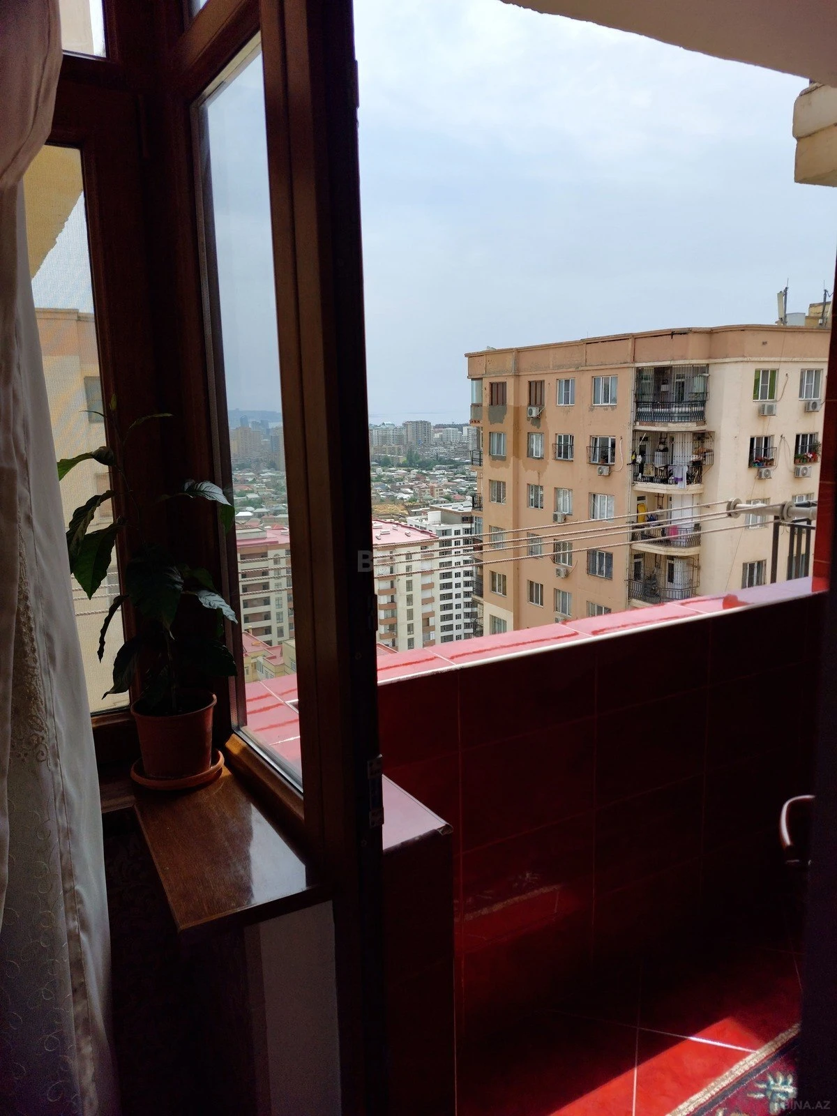 Satılır 3 otaqlı mənzil 58 m²