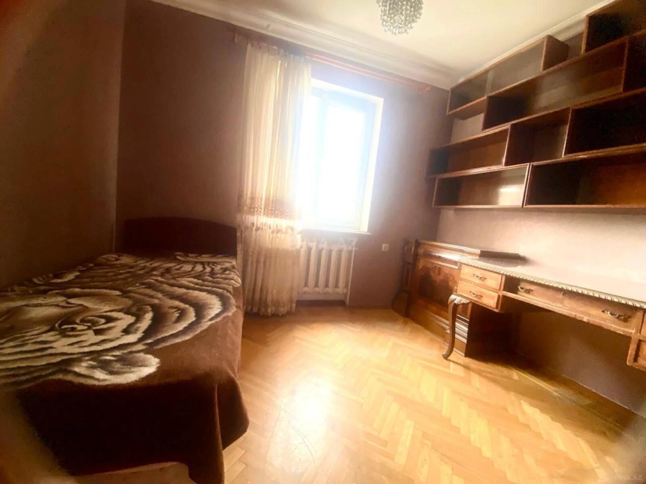 Satılır 4 otaqlı mənzil 84 m²