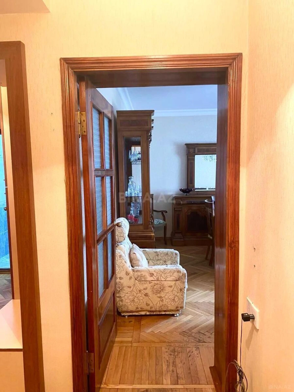 Satılır 4 otaqlı mənzil 84 m²