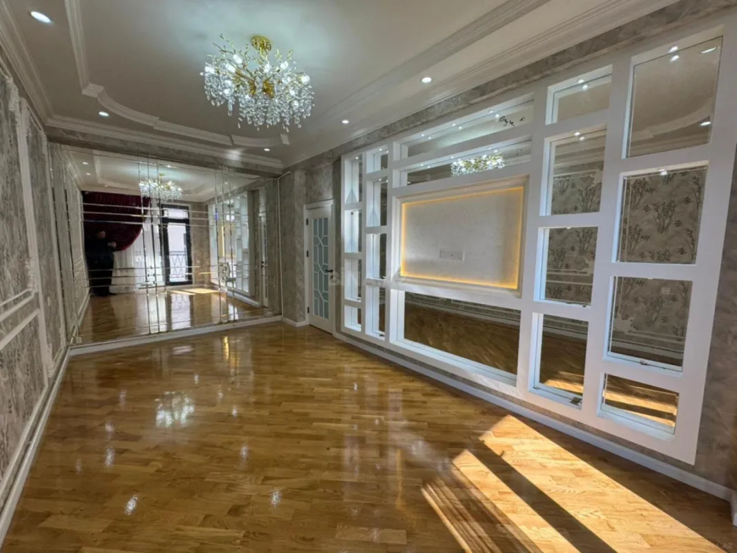 Satılır 2 otaqlı mənzil 70 m²
