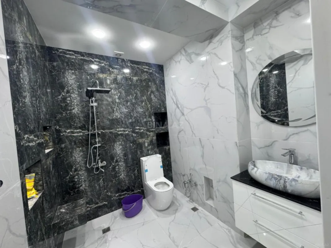 Satılır 2 otaqlı mənzil 70 m²