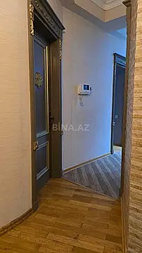Satılır 3 otaqlı mənzil 110 m²