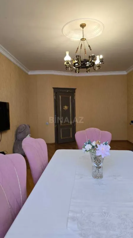 Satılır 3 otaqlı mənzil 110 m²