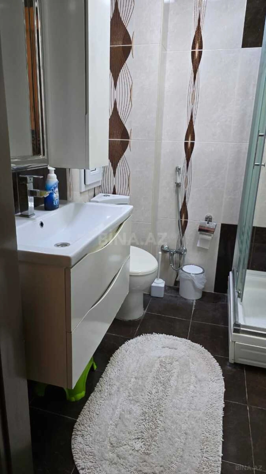 Satılır 3 otaqlı mənzil 110 m²