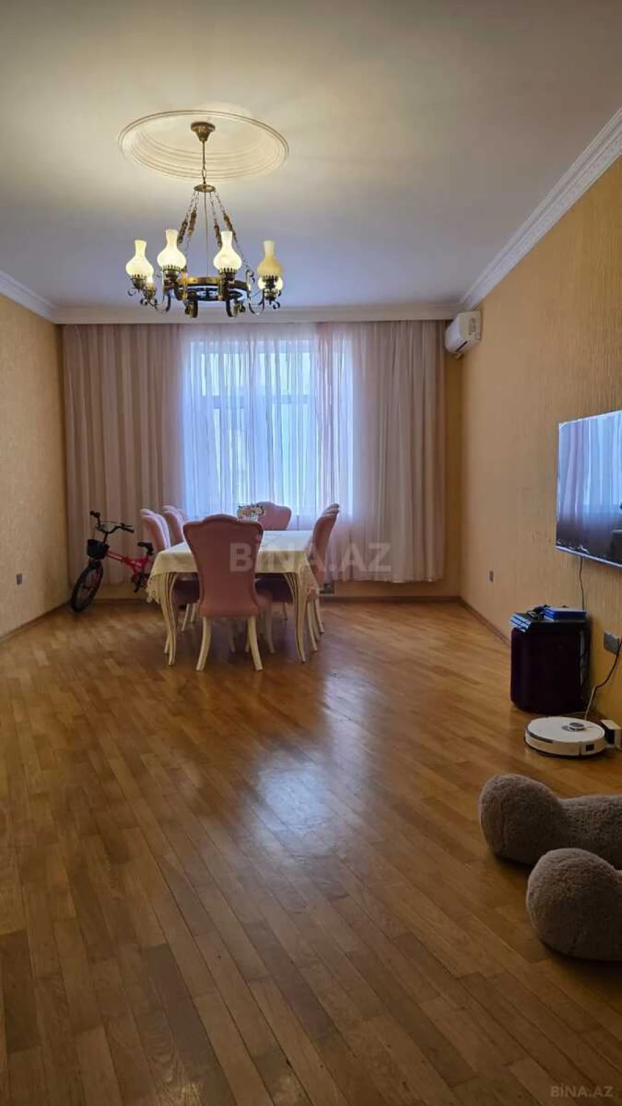 Satılır 3 otaqlı mənzil 110 m²
