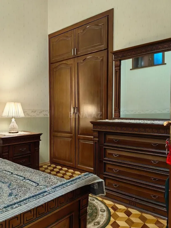 Kirayə verilir 2 otaqlı mənzil 55 m²