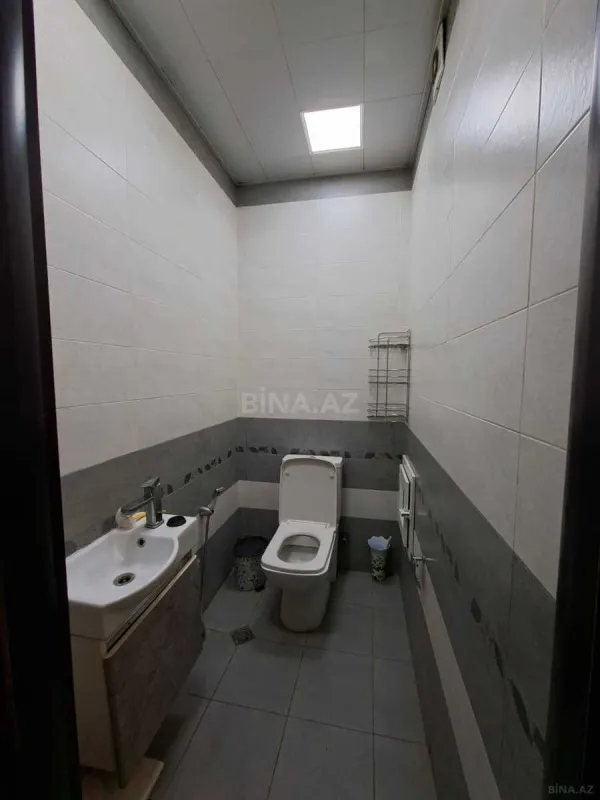 Kirayə verilir 2 otaqlı mənzil 95 m²