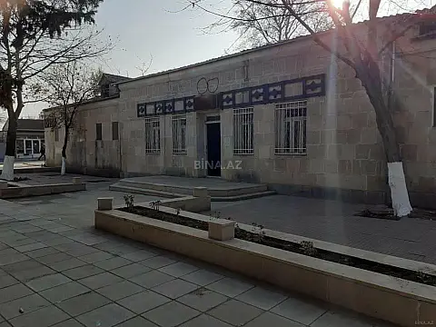 Satılır obyekt 1200 m²