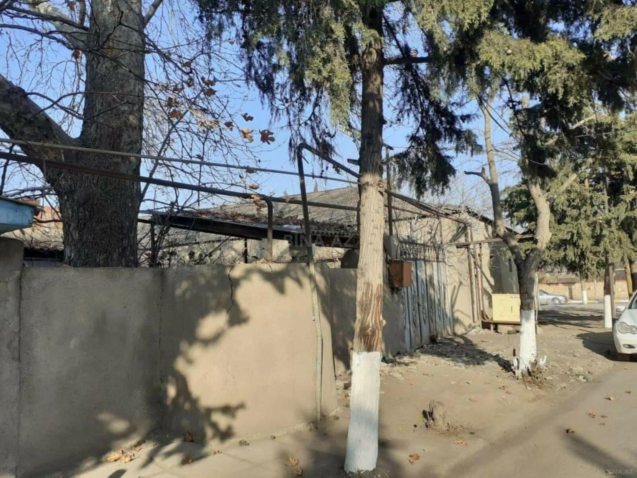 Satılır obyekt 1200 m²