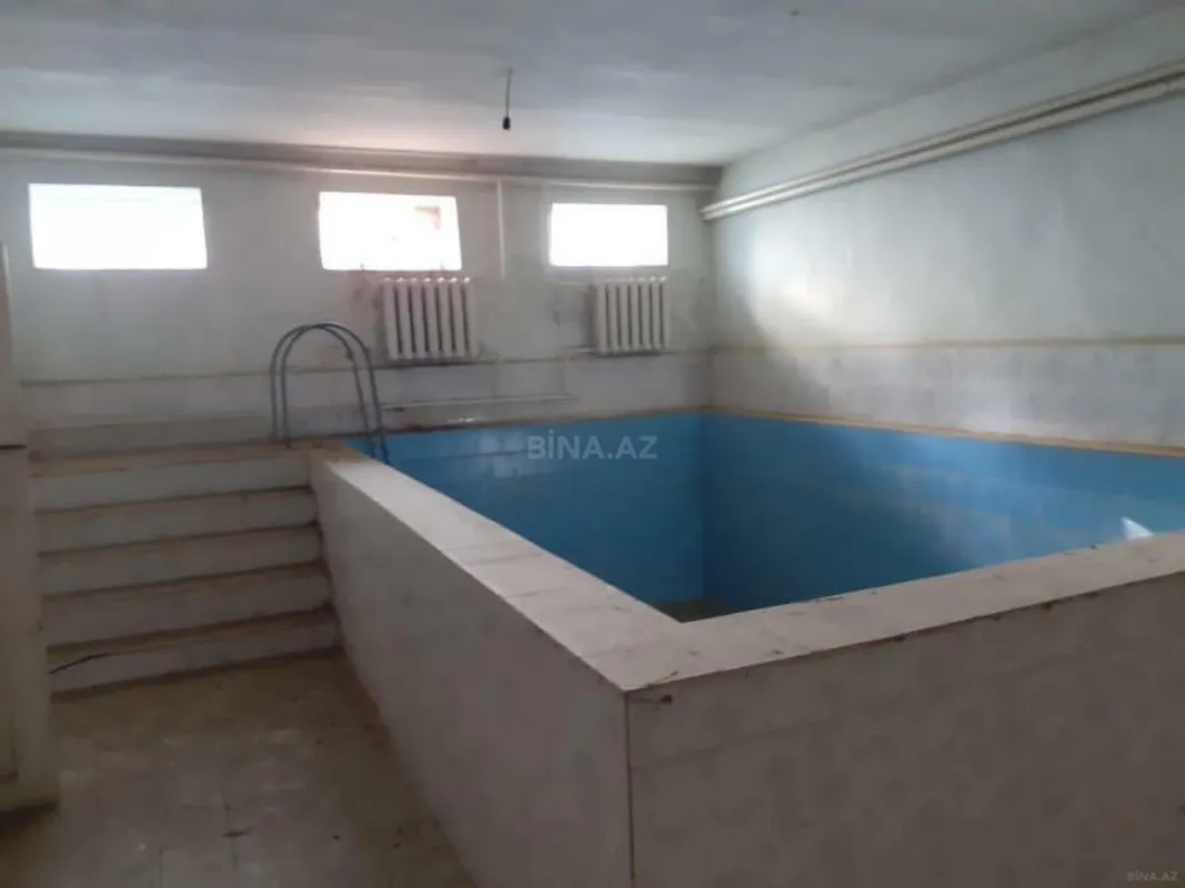 Satılır obyekt 1200 m²