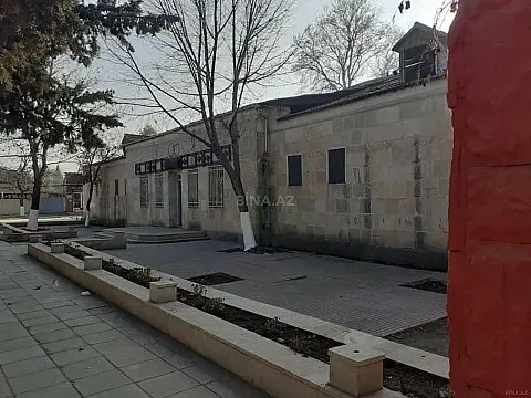 Satılır obyekt 1200 m²